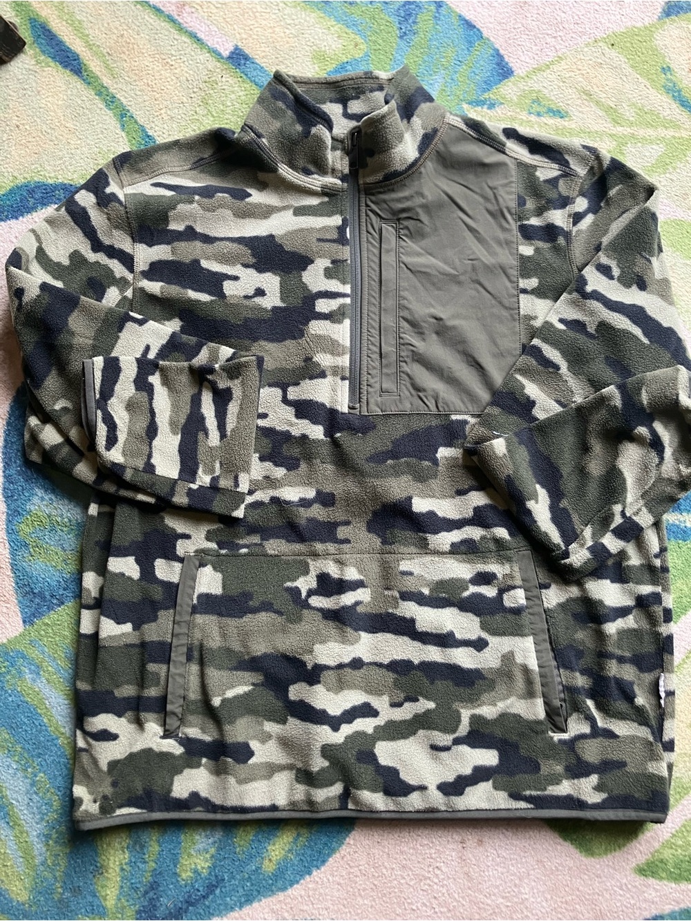 Duluth Trading Co Olive Green Black Camo Quarter-Zip Pullover